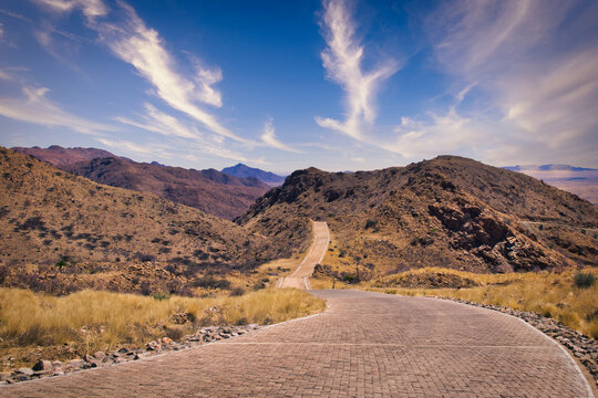 View on the spreetshoogte pass or Spreeth's Peak Pass in Namibia