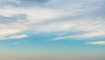 Obraz premium beautiful cloudy blue skylook like heaven. background and wallpaper concept