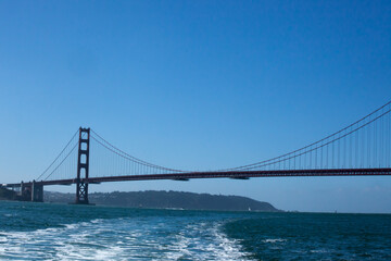 Fototapeta na wymiar Golden Gate bridge in California