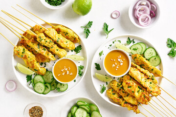 Chicken satay with peanut sauce