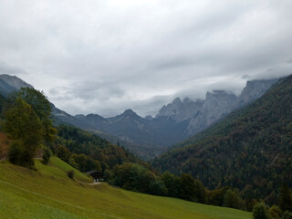 Mountain crossing Hackenkopfe mountains, Tyrol, Austria
