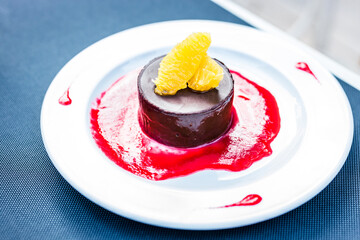 cake with strawberry