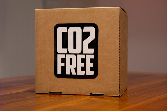 CO2 free shipping parcel