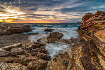 La scogliera di Macari al crepuscolo, Sicilia	