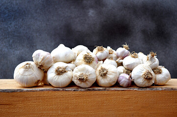 garlic row