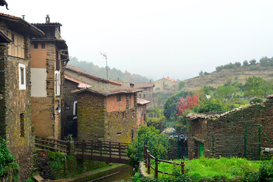 stone houses of Robledillo de Gata in Extremadura