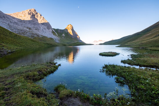 Glowing peaks at lake "Rappensee", Germany 