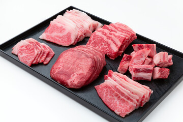 焼き肉の盛り合わせ