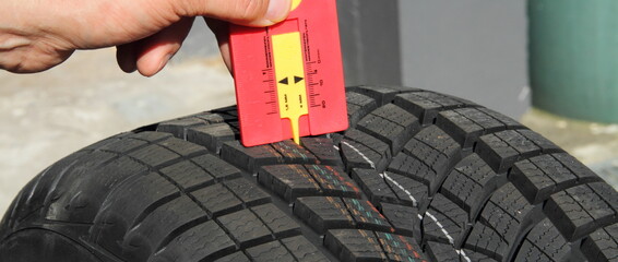 Measure new winter tire profile