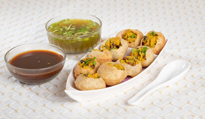 Gol Gappa or Pani Puri © Kailash Kumar