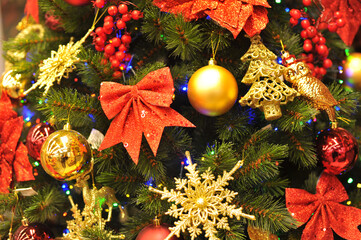 christmas tree decorations © Евгений Лютиков
