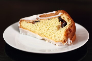 Sweet yeast cake with sugar icing