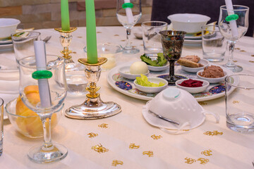 Small Jewish Passover Seder dinner in the Covid-19 Corona era