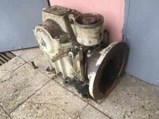 industrial bearing double-sided tapered lubricated