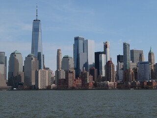 Fototapeta na wymiar Skyline and modern office buildings of Midtown Manhattan viewed from across the Hudson River. 