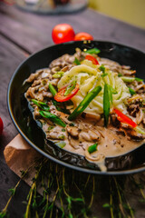 stir fried pork with vegetables