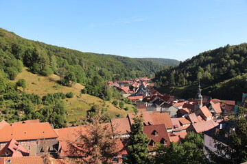 Obraz premium Blick von Schloss Stolberg auf die Stadt