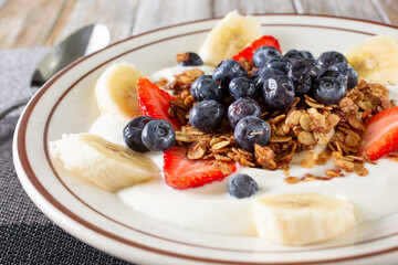A view of a bowl of yogurt parfait.