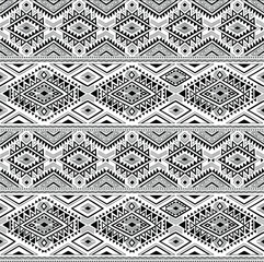 black and white tribal vector seamless pattern with doodle triangles. Aztec fancy abstract geometric art print. hand drawn felt-tip pens. Ethnic background. Wallpaper, cloth design, fabric, tissue