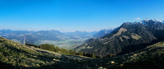 Fototapeta na wymiar Panorama Blick ins Walgau