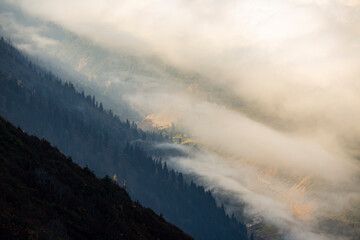 sea ​​of ​​clouds high mountains