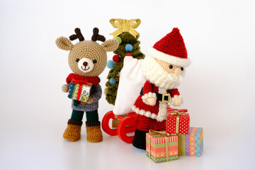 サンタとトナカイのあみぐるみ