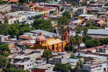 Obraz premium view of the town of Bernal Mexico