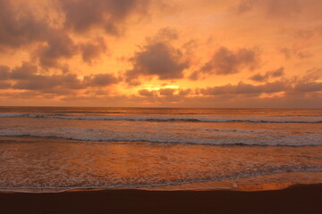 Fototapeta na wymiar Sunset at Montañita beach