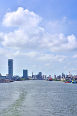 Fototapeta premium 新潟港 夏 快晴