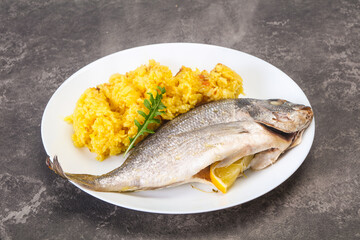Steamed Dorada fish with rice