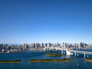 Obraz premium レインボーブリッジと東京港