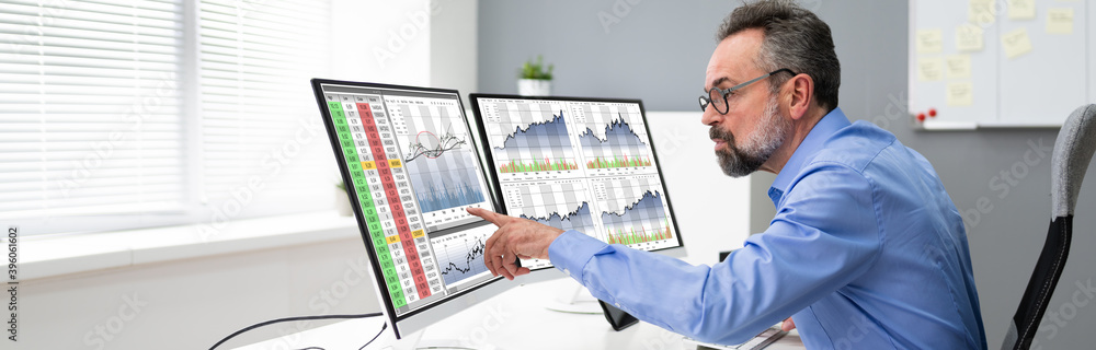 Aufkleber stock analyst trading using internet technology