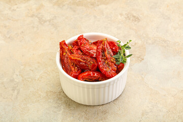 Sun-dried tomato in olive oil