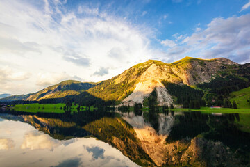 Fototapeta premium Majestic Lakes - Vilsalpsee / Traualpsee