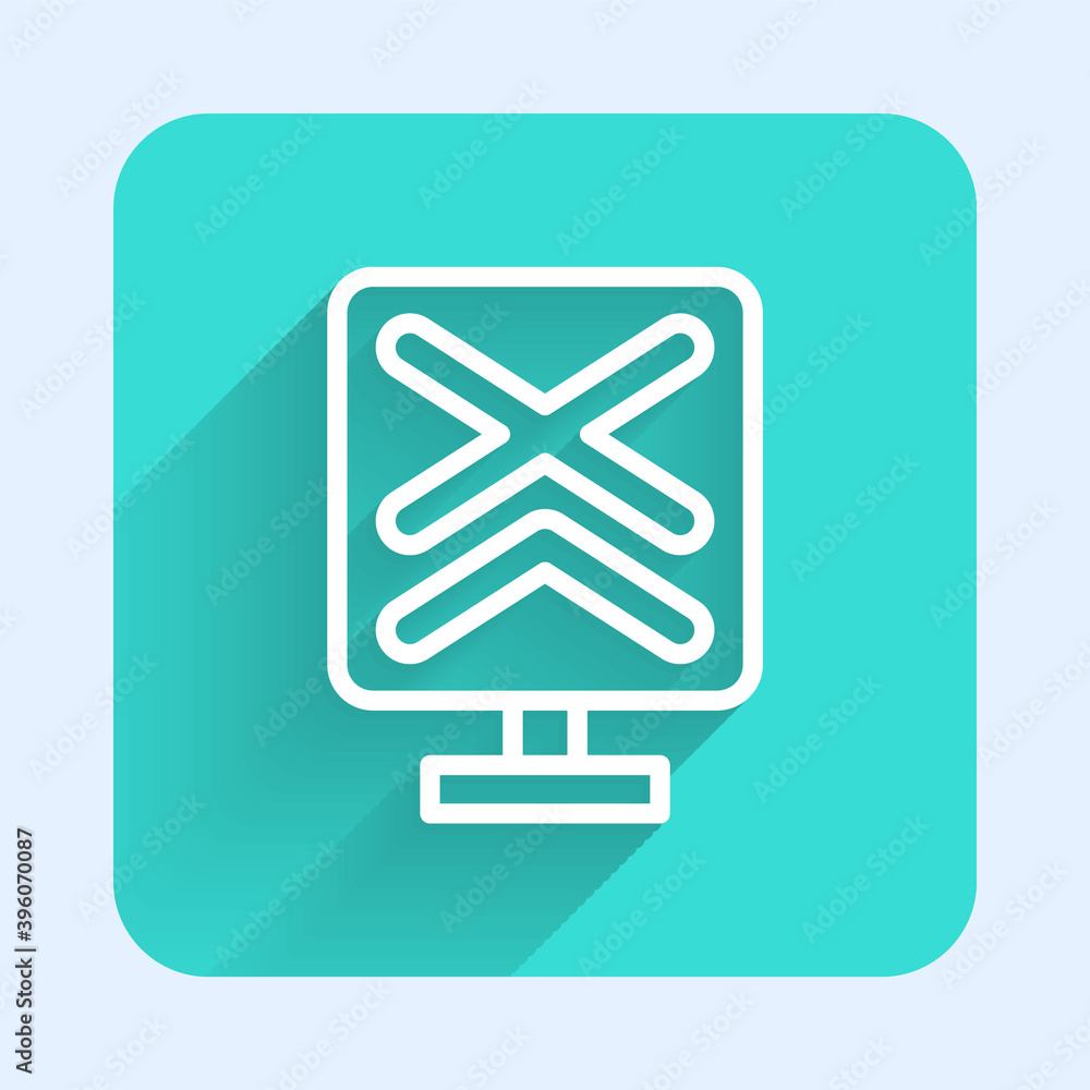 Poster white line railroad crossing icon isolated with long shadow. railway sign. green square button. vect