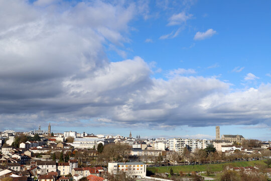 Vue panoramique sur Limoges