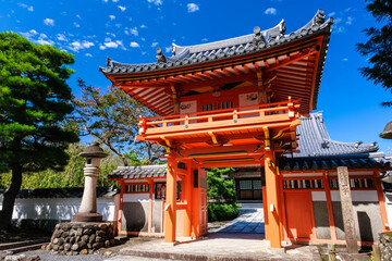 Obraz premium 岐阜県多治見市 虎渓山 保寿院 山門