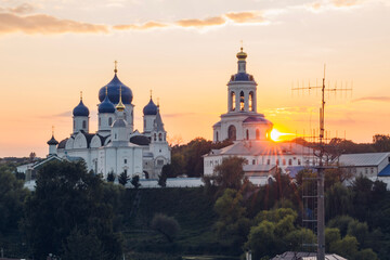 Fototapeta na wymiar Боголюбский монастырь