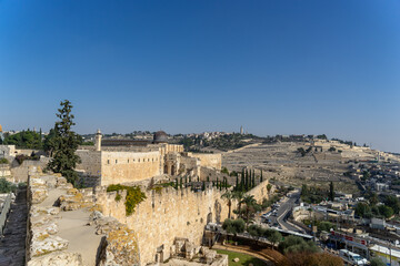 Fototapeta na wymiar Walk on Jerusalem walls