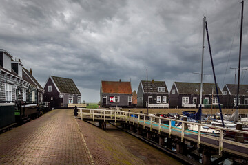 Obraz premium houses on the sea