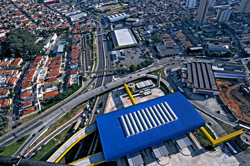 Vista aerea Estação Sacomã de transporte Fura-fila. São Paulo.