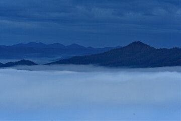 霧の都「亀岡霧のテラス」からの雲海絶景