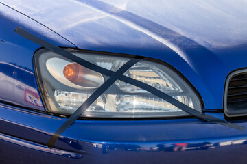 自動車のヘッドライト　Headlight of the old car