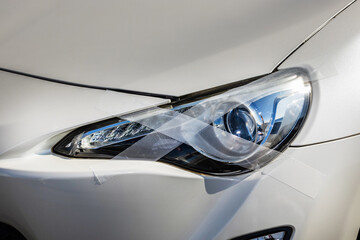 自動車のヘッドライト　Headlight of the old car