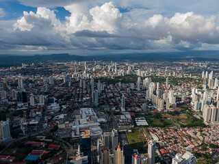 Fototapeta premium Beautiful aerial view of the Panama City Buildings Parks and marina 