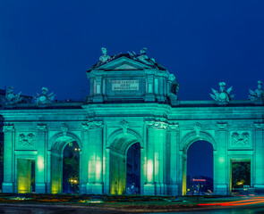 Obraz premium Puerta de Alcala,, Monument, Madrid, Spanien