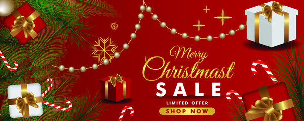 Obraz na płótnie Canvas Realistic christmas sale banner with attractive design vector