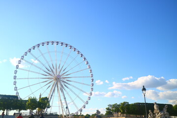 Fototapeta premium ferris wheel on a day