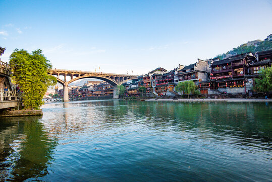Scenery of old houses in Fenghuang City, Hunan Province, China. The ancient city of Fenghuang is regarded by UNESCO as a World Heritage Site. © Nhan