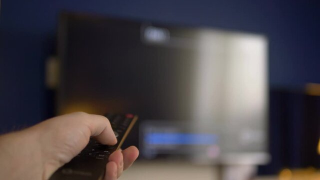 Watching tv and using TV remote control in 4k
